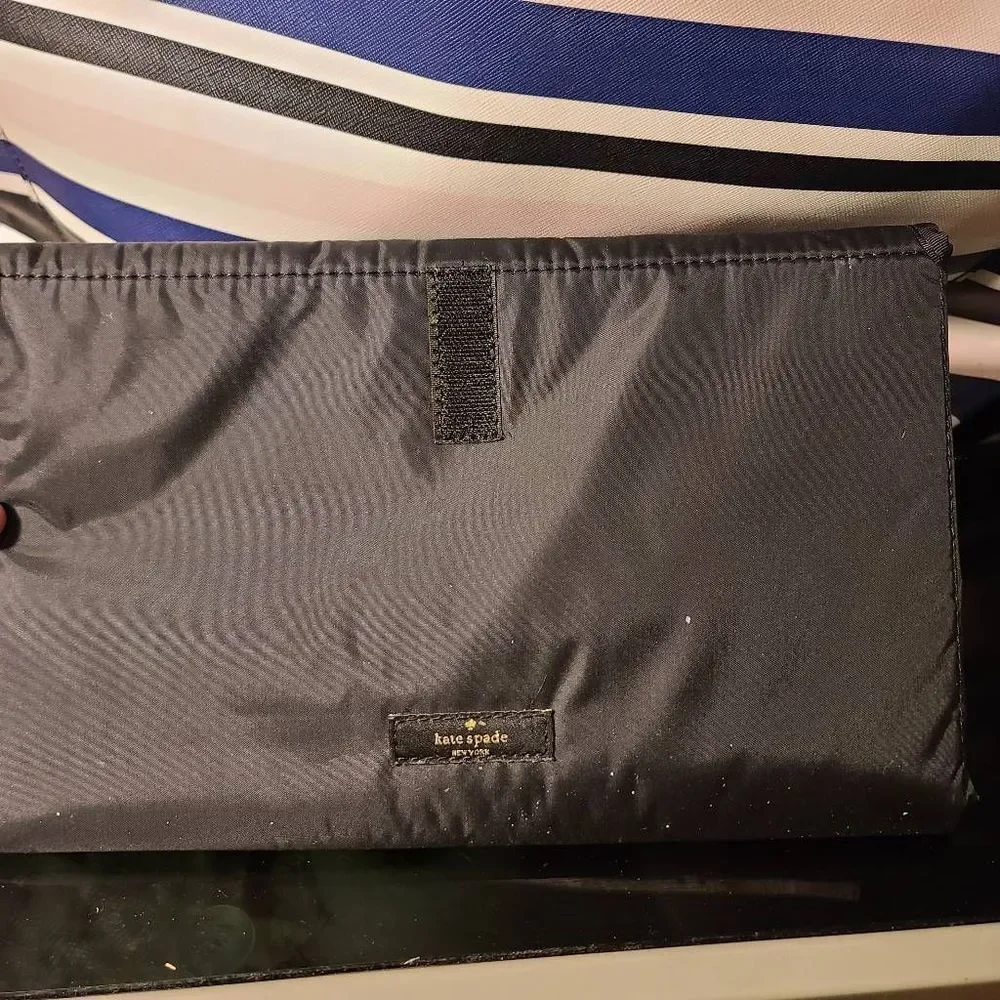 Kate Spade Huge Baby Bag with Changing pad/adjustable strap